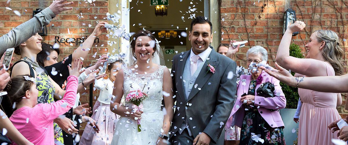 Wedding Banner Confetti.