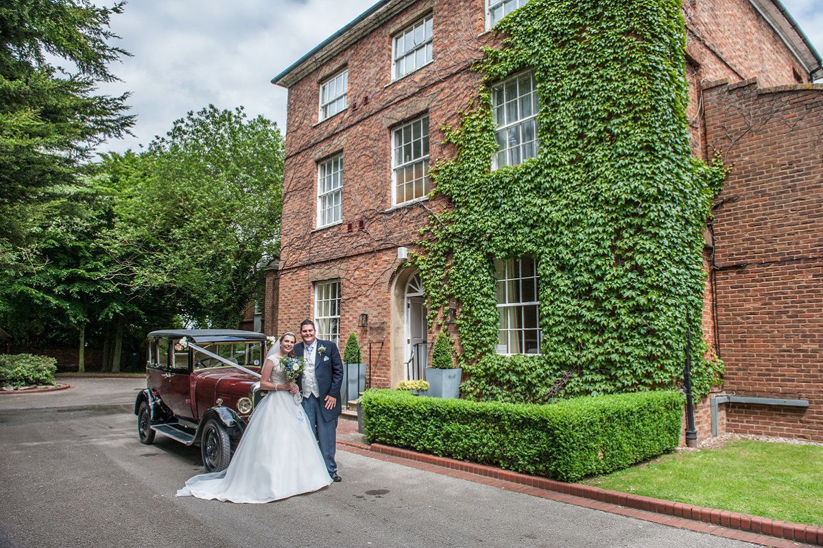 Wedding Ceremonies - Milton Keynes.