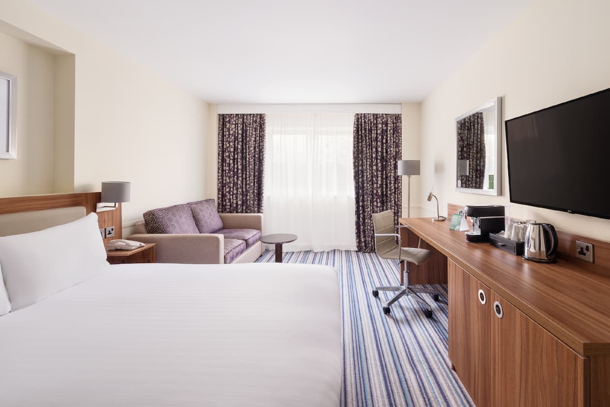 wedding accommodation Milton Keynes.